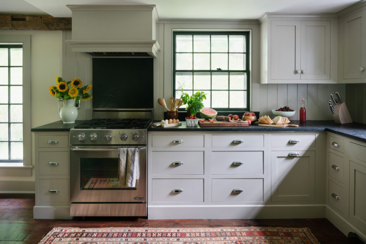 10 Favorite Kitchens With Soapstone Countertops Design Chic