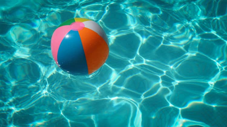Raphael Biscaldi Photography - sweet summer days - pool days - poolside