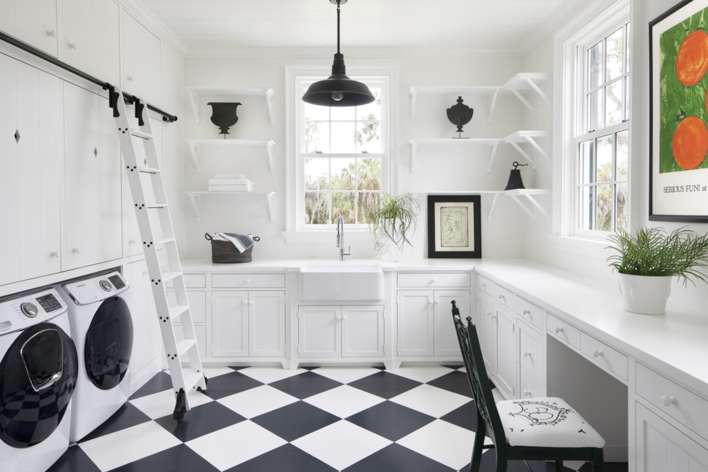 Lowcountry laundry room