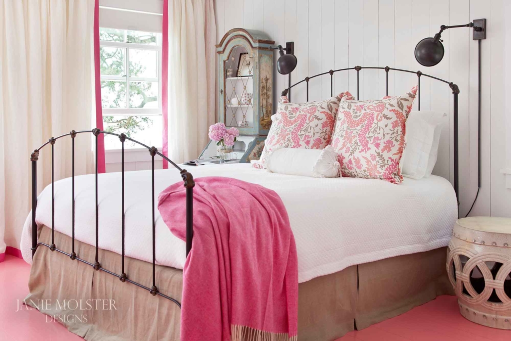Fishing Bay pink and white bedroom