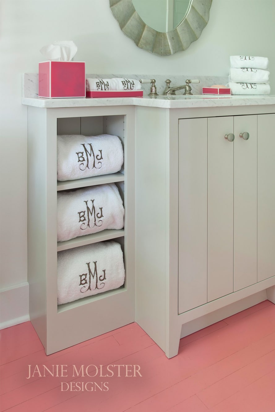  Fishing Bay pink and white bathroom