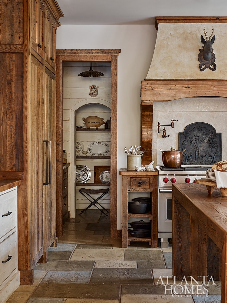 country house kitchen 