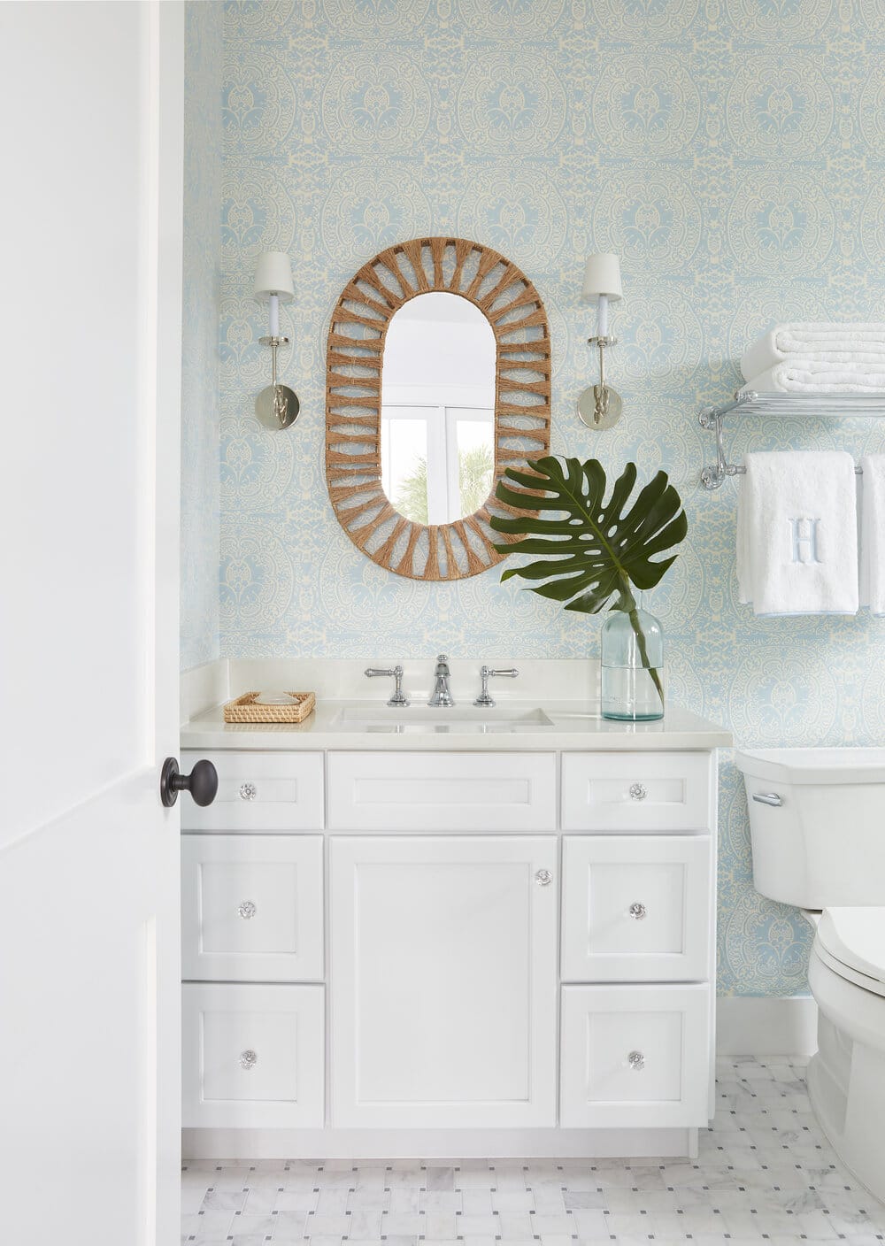 Easy Elegance with Kara Miller Interiors Brantley Photography blue and white bathroom
