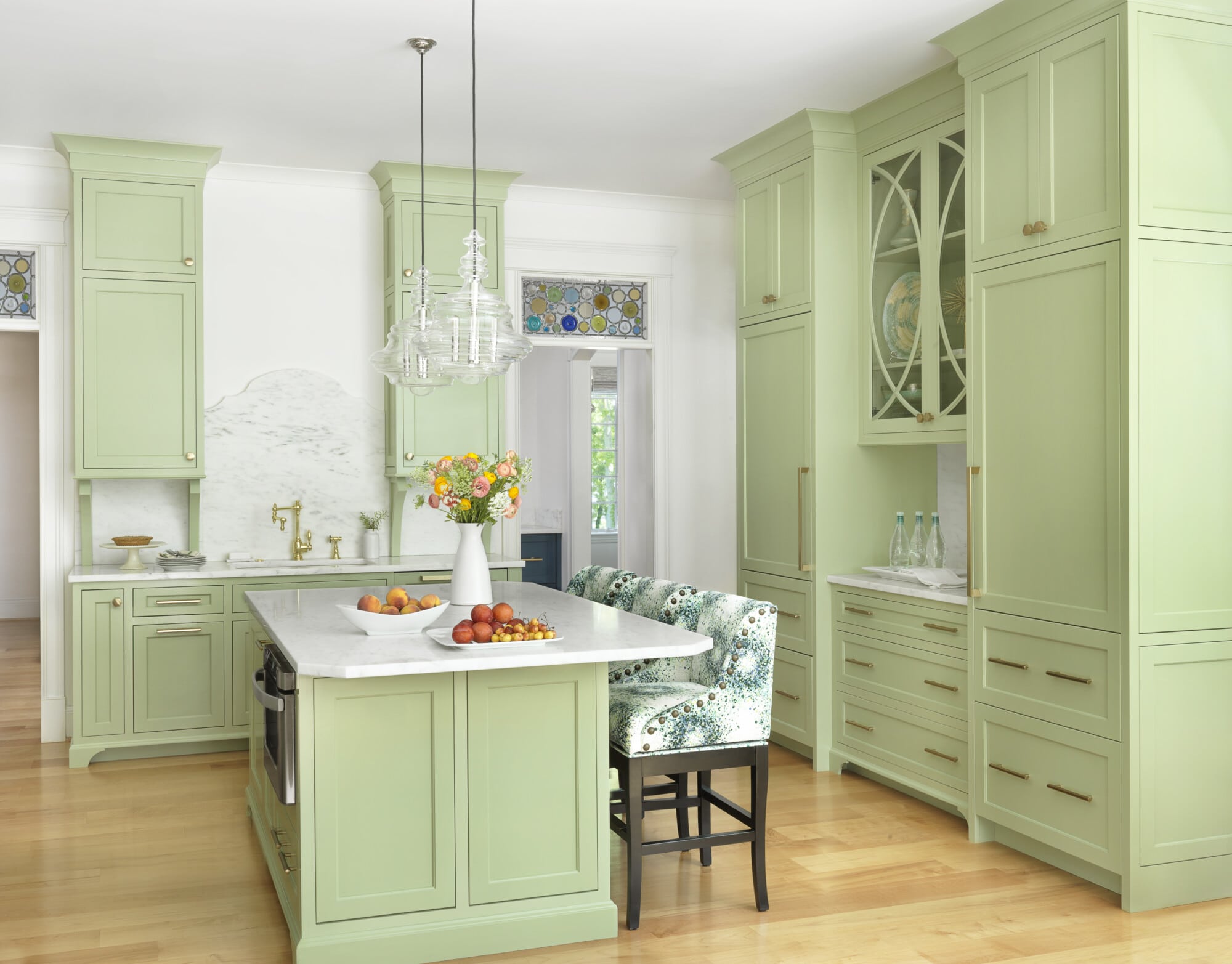 Amy Studebaker Design | Alise O'Brien Photography green and white kitchen