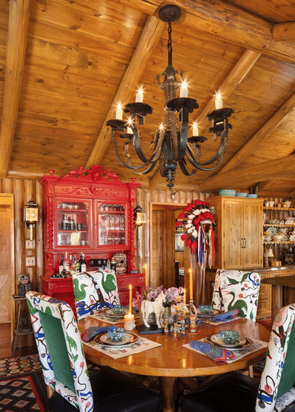Wade Weissmann Design cabin dining room| Photography: David Bader 