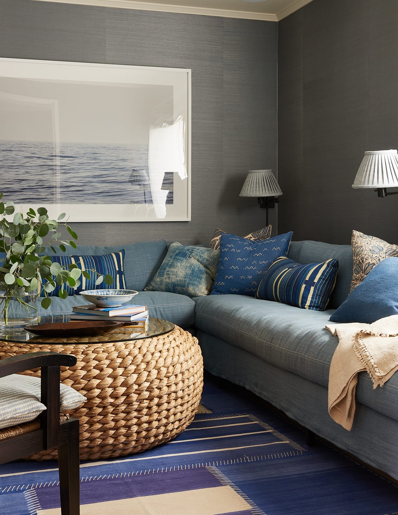 Malibu beach house Mark D. Sikes Amy Neunsinger Photography family room in blue and white