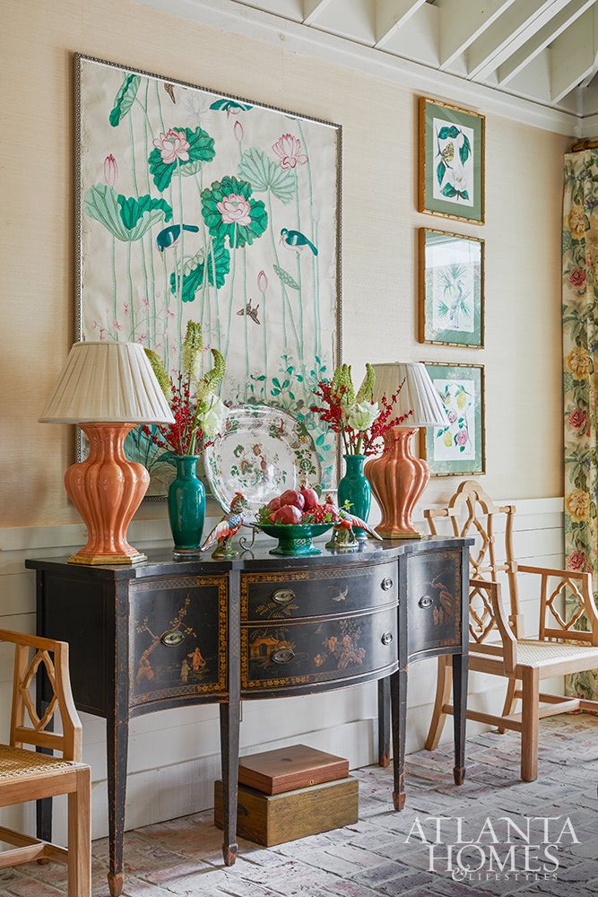 Farmdale, the Home of designer James Farmer, Spitzmiller and Norris Architects, Emily Followill Photographer via Atlanta Homes & Lifestyles dining room