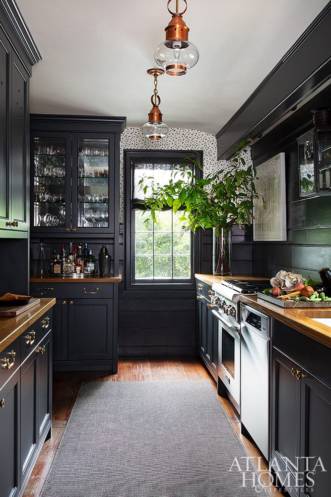 Interior Design: Jared Paul,Kelley Harris, Harris Interiors | Photography: Sarah Winchester kitchen rich in character