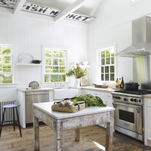 House Tour:  Blissful Tranquility in Southampton
