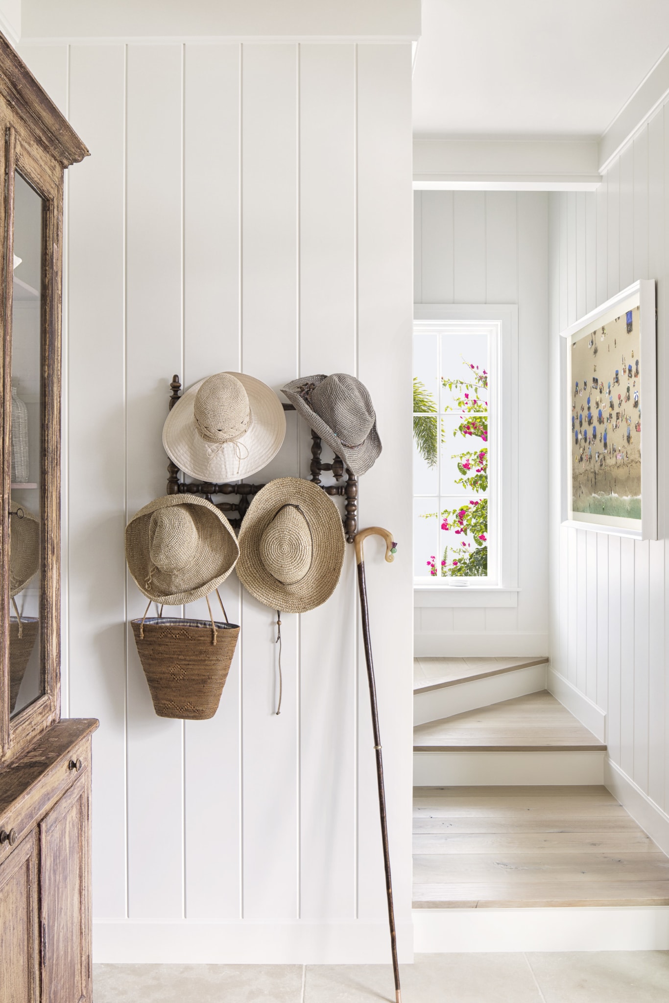 The architecture and design of Windsor a Vero Beach community - beachside - Jessica Glynn Photography - Hadley Keller Author - Vendome press - foyer with shiplap and hat rack
