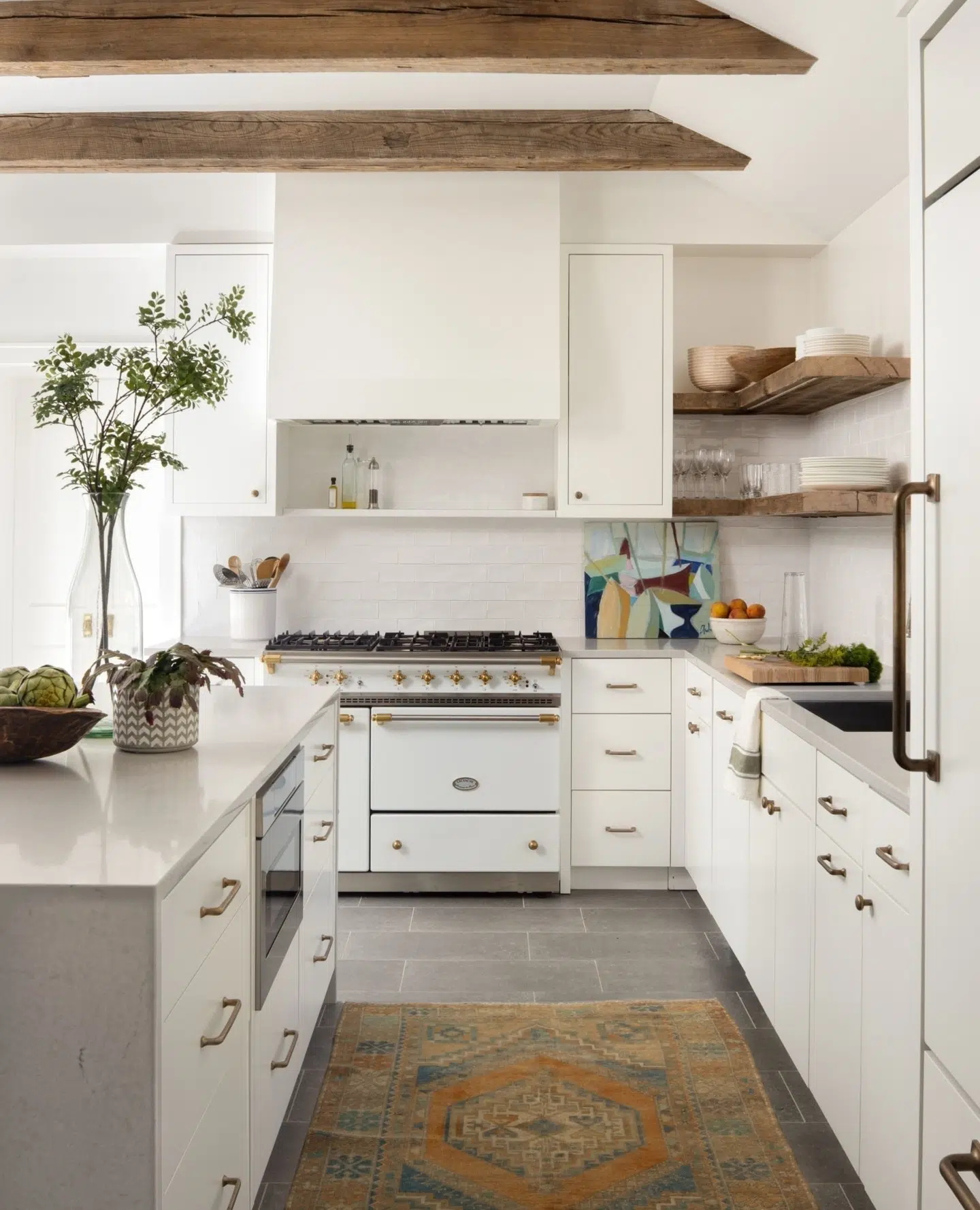 From light and bright to moody blues, we couldn't possibly pick a favorite @zoefeldmandesign kitchen. Take a peek at our top 10!⁠
⁠
Photography:  @stacyzaringoldberg⁠
⁠
#kitchen #designchic #housebeautiful #beams⁠
#kitchendesign #kitchendecor #kitcheninspiration #kitchengoals #kitcheninspo #kitchenideas #kitchens #kitchenstyle #dreamkitchen #kitchensofinstagram #kitchenlife #kitchenrenovation #whitekitchen #classickitchen #kitchenmakeover #woodbeams⁠
#exposedbeams