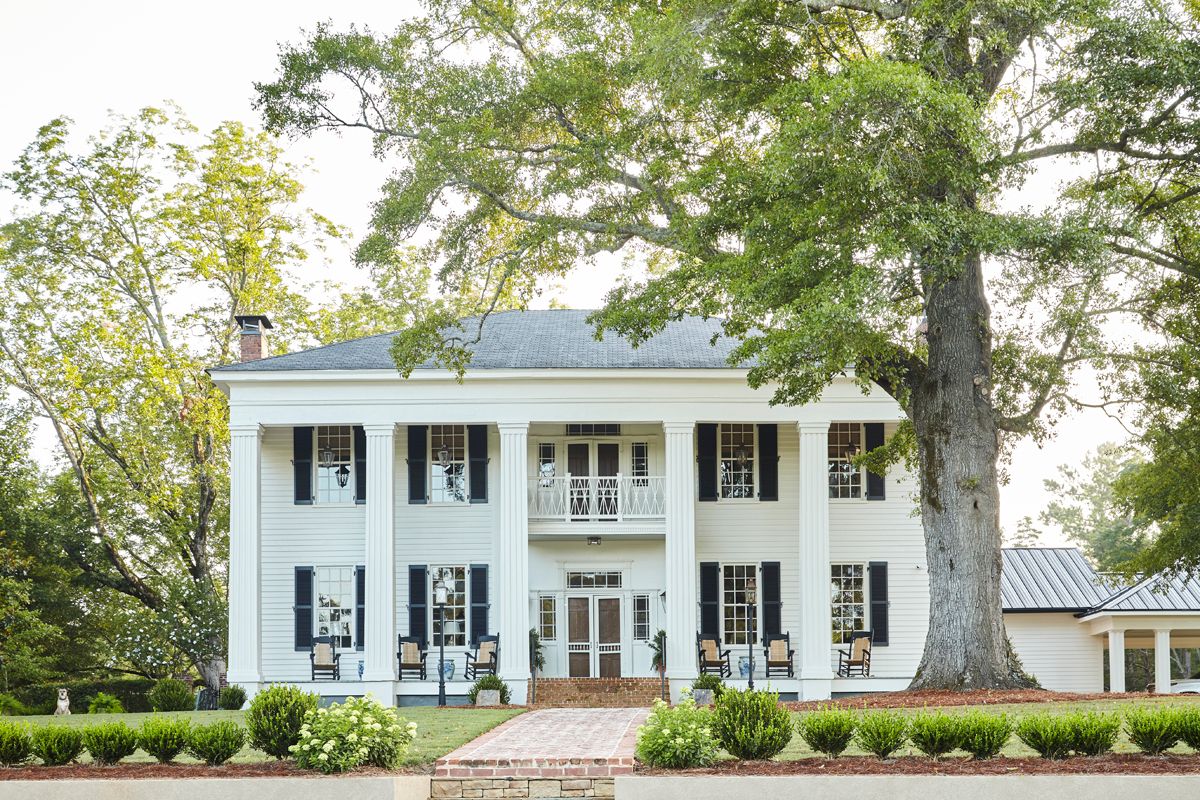 James F. Farmer Interior Design | Emily Followill Photography white house | white columned house | columns | black shutters | Southern Estate