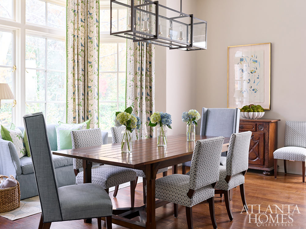 Refined yet laid-back, elegant yet welcoming, this Atlanta home in Atlanta Homes & Lifestyles designed by Cathy Rhodes Interior Design and beautifully photographed by David Christensen creates beautiful spaces that feel like home - dining room