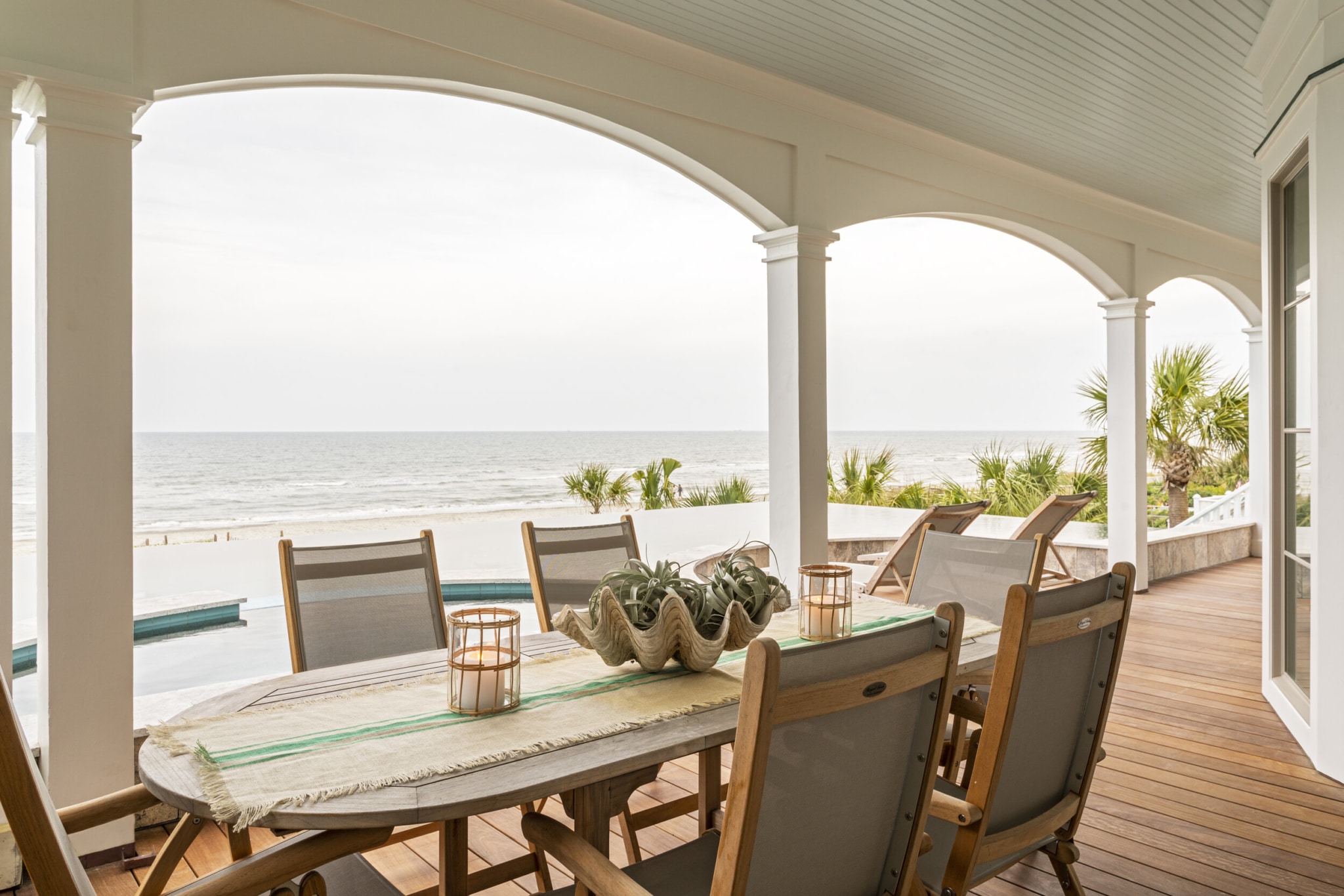 Isle of Palms house tour - Allison Elebash - Julia Lynn Photography -porch - covered porch - dining - dining alfresco