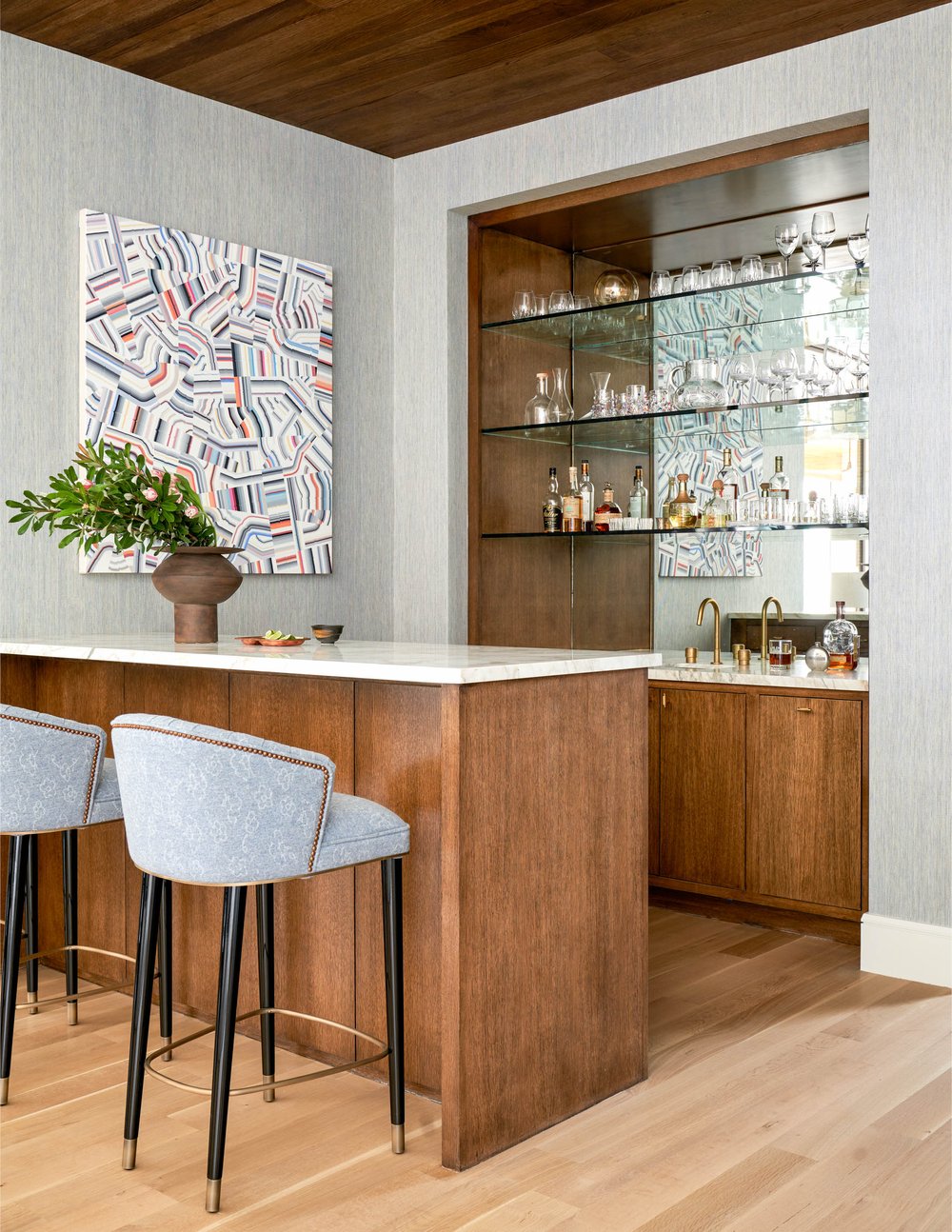 Jenkins Interiors - Nathan Schroder Photographer -bar - wet bar - bar stools - midcentury modern