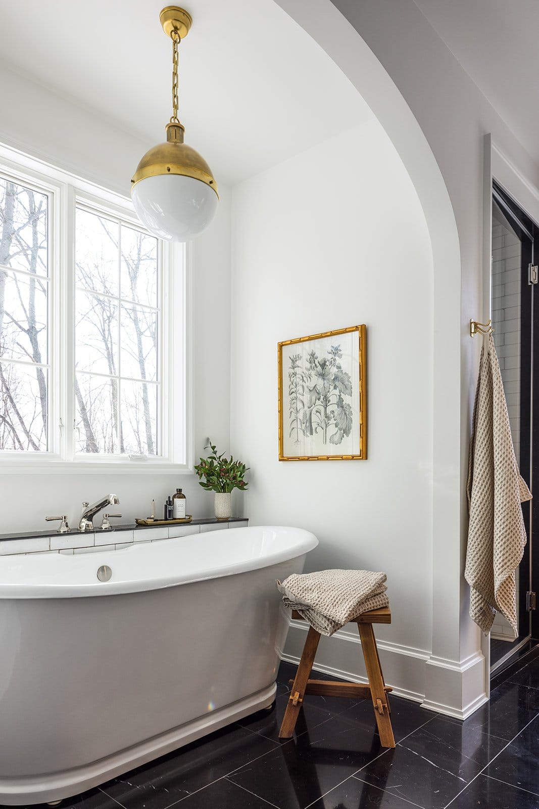 Jean Stoffer Design - Stoffer Photography Interiors- captivating Honey Creek Home - bathroom - bathroom design - bathroom decor
