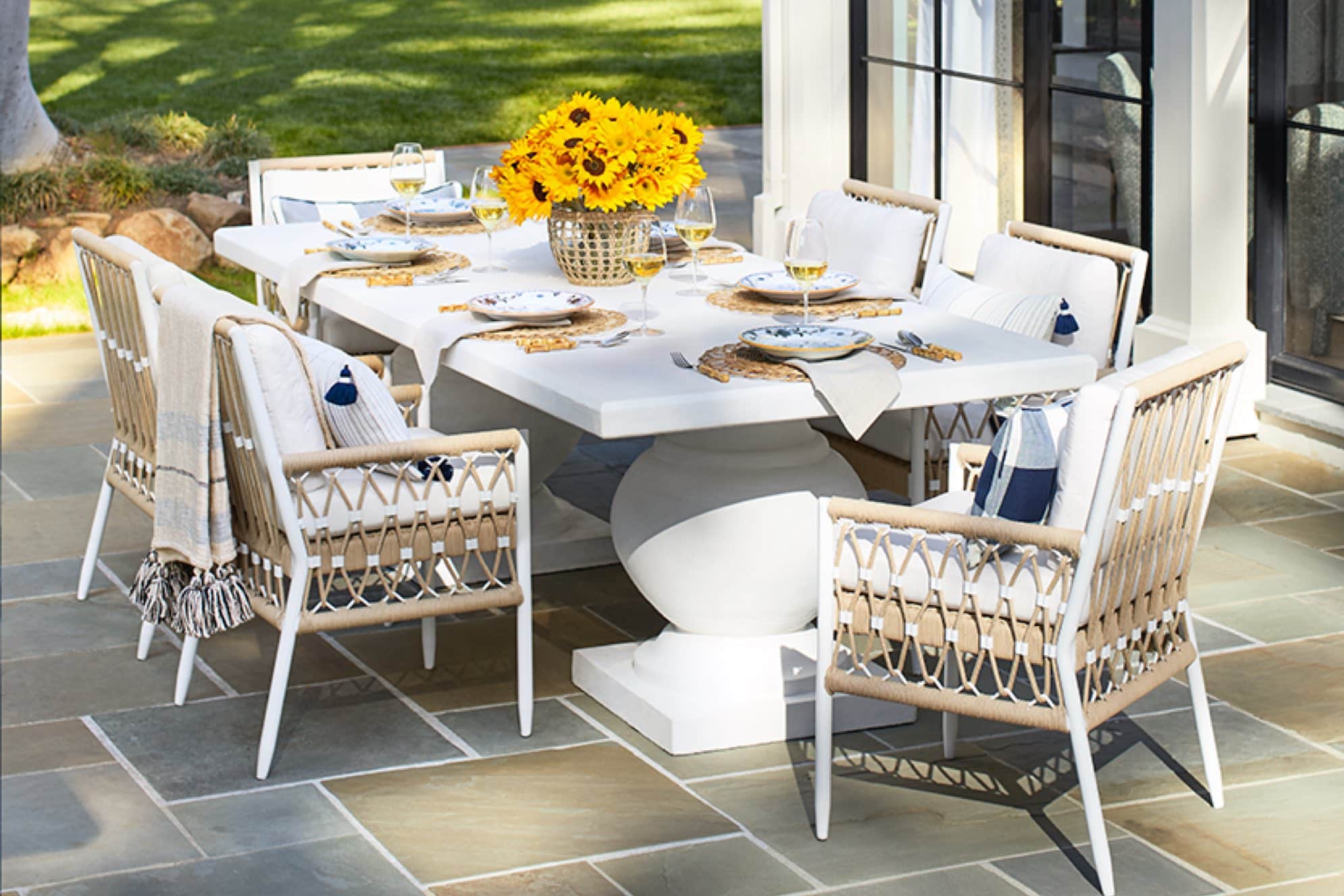 Outdoor Dining- serena & lily - dining al fresco - dining outdoors - outdoor dining