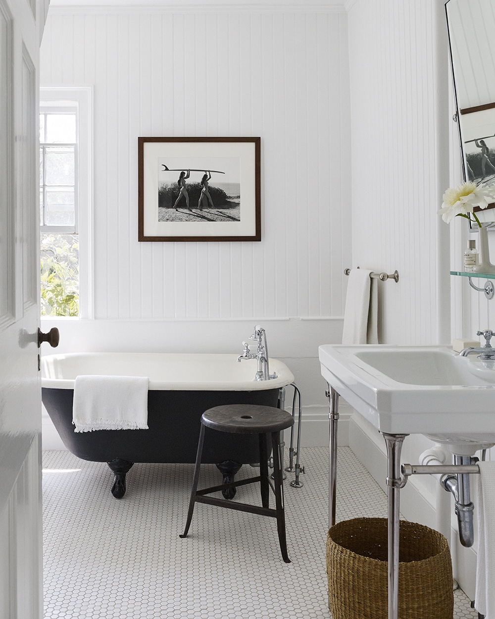 Mark Cunningham designed Southampton home -bathroom, bathroom design, bathroom decor, black and white, black and white bathroom