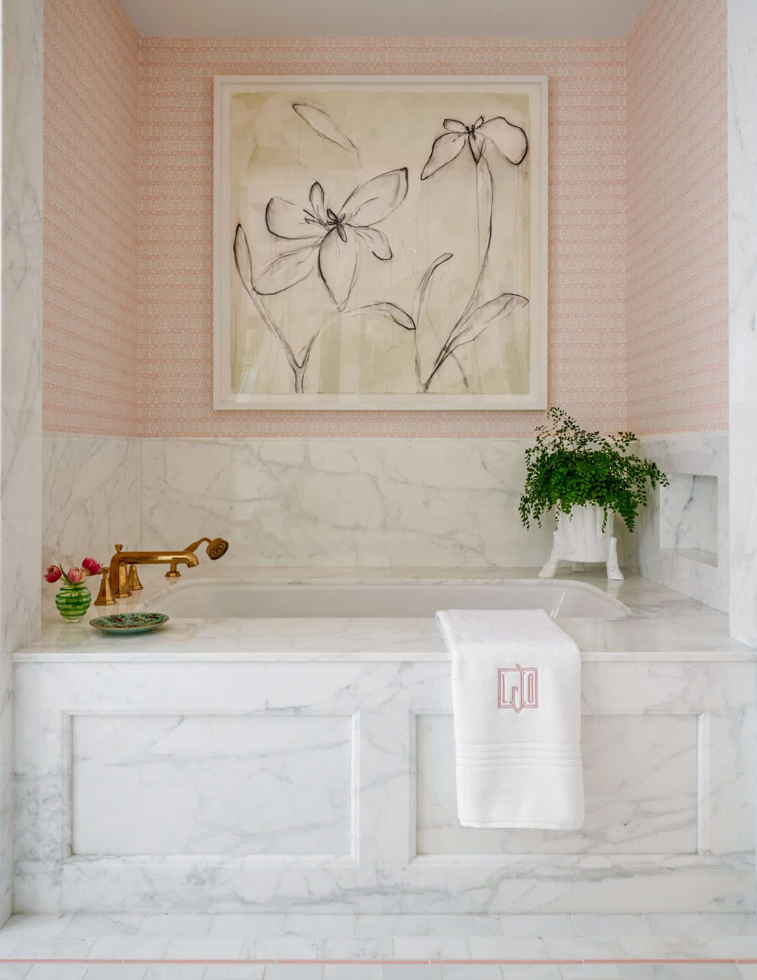 With a passion for aesthetics and an eye for detail, Jenkins Interiors creates stunning, spa-like bathrooms, all beautifully photographed by Nathan Schroder Photography. 