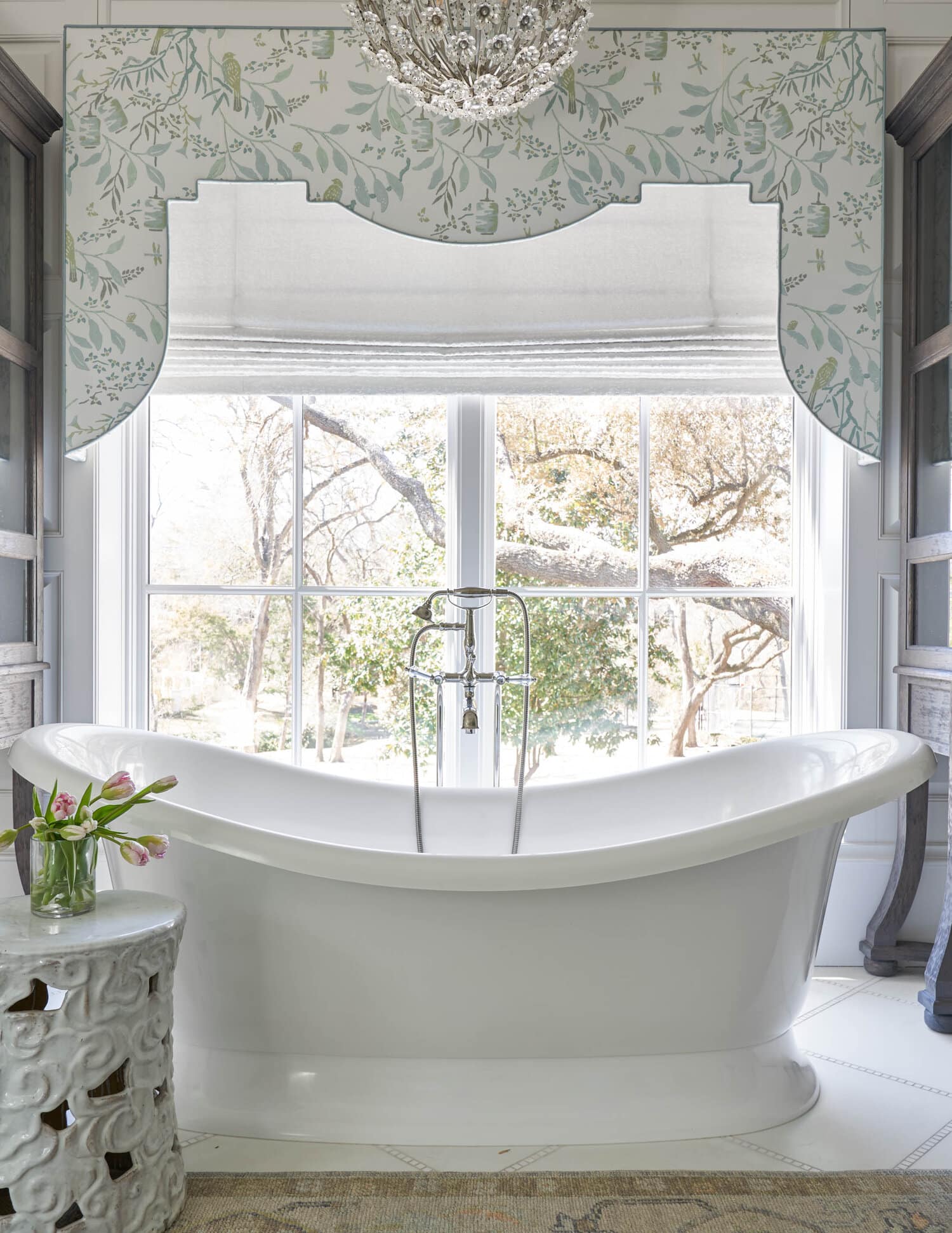 With a passion for aesthetics and an eye for detail, Jenkins Interiors creates stunning, spa-like bathrooms beautifully photographed by Nathan Schroder Photography. 
