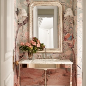 13 Powder Rooms With Pizazz