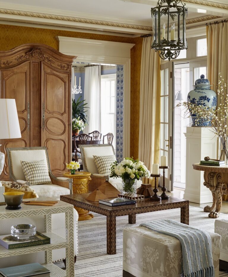 8 Features of Beautiful Living Rooms - Design Chic