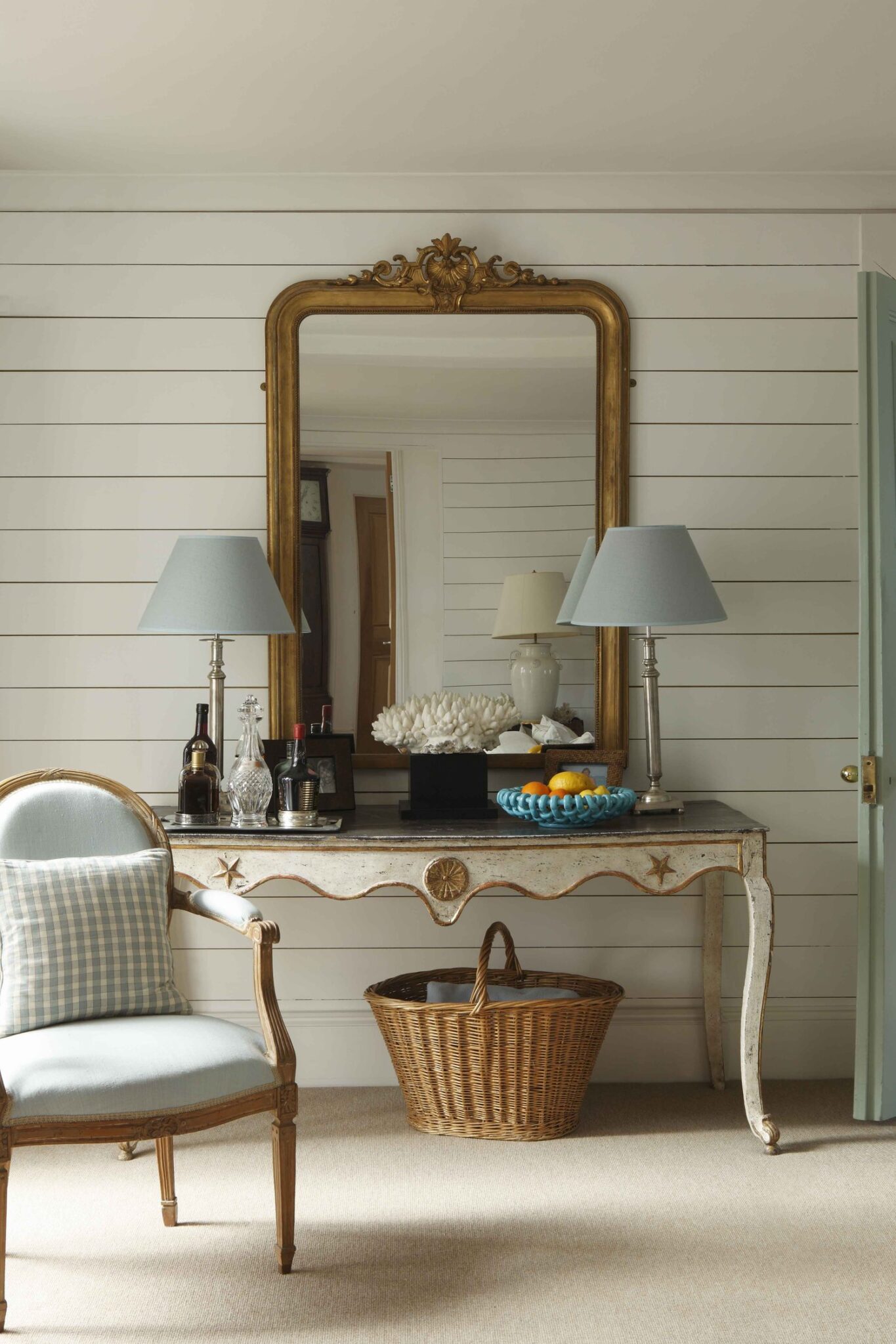 Creating a Cozy and Luxurious Home with HÁM Interiors - Design Chic
