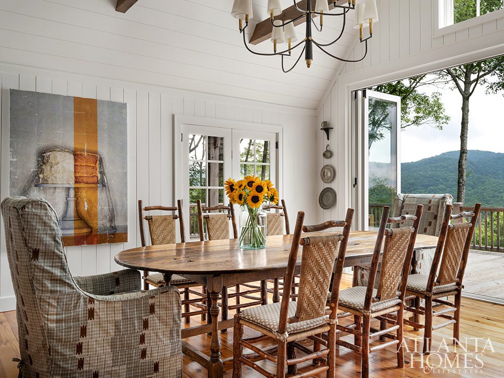 NYC Rush to Cozy Cashiers Mountain Retreat Tour
