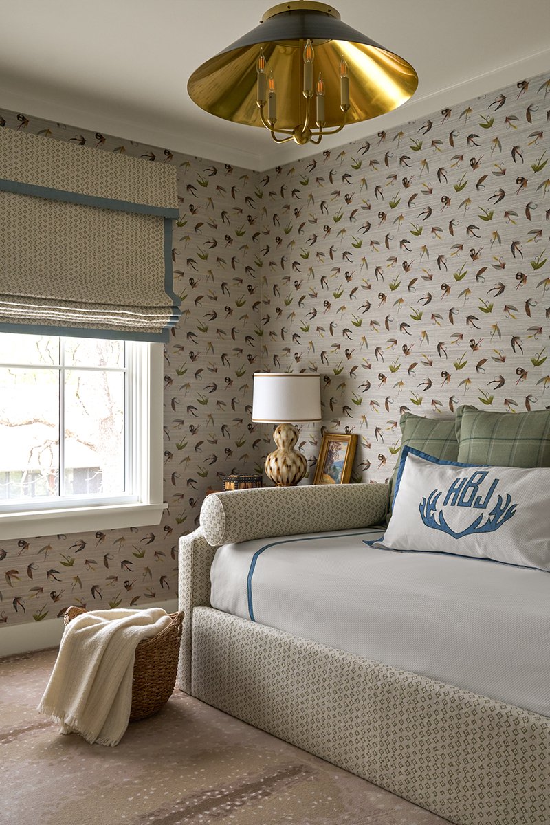 Mary Beth Wagner created a chic and charming Texas hunting cabin. Take a peek! Nathan Schroder Photography -how fun is this wallpaper? 