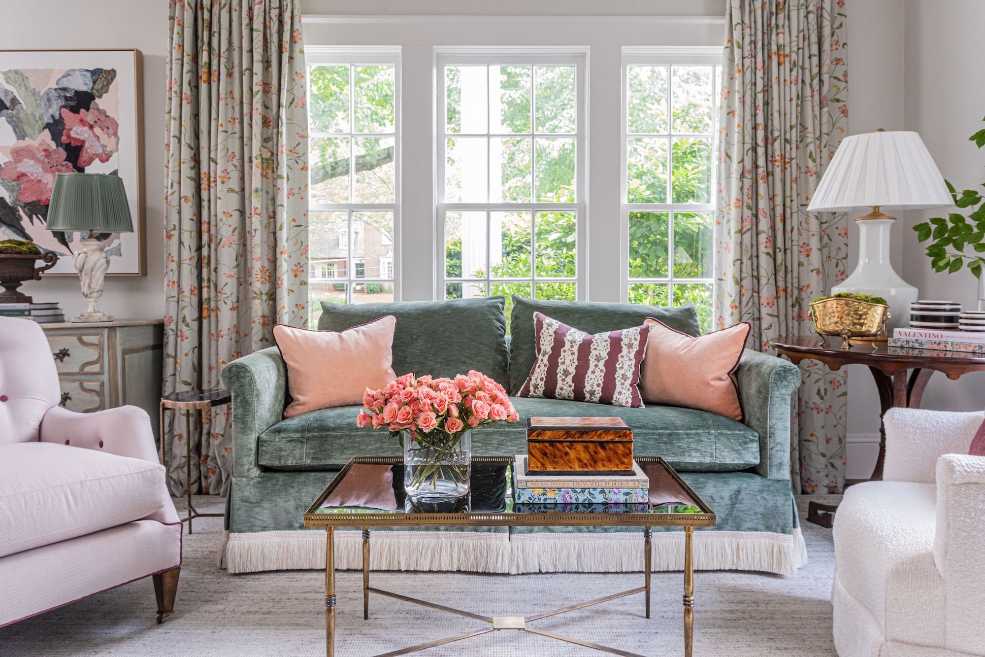 We hope your Thursday is off to a great start and that you are poised and ready for the weekend. We are so excited to share a few beautiful living rooms from the talented Anna Wooten of A. Wooten Interiors.
