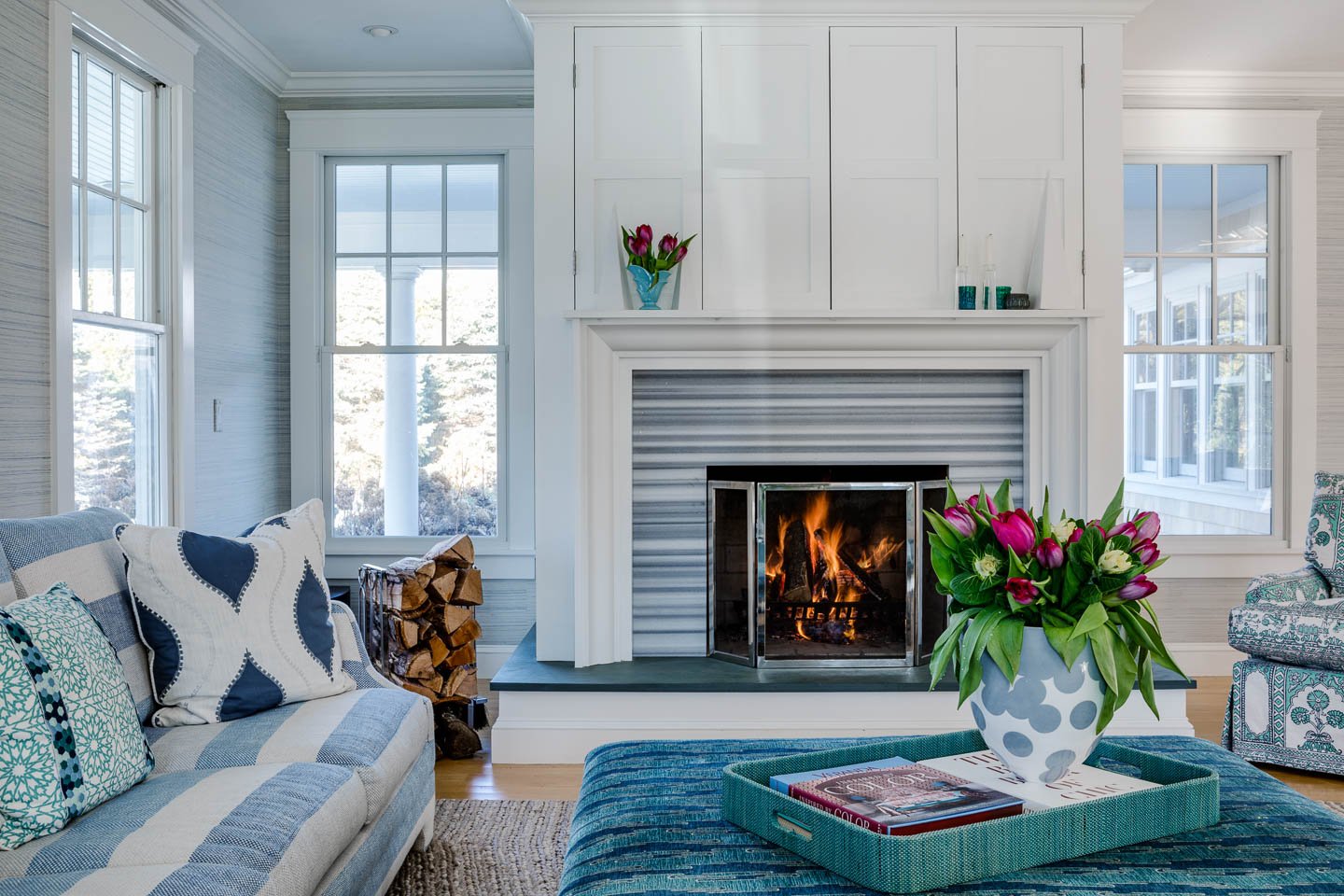 Blue and white coastal living room with chic sophisticated style Design: Digs Design Company Photography Greg Premru @gregpremru Stylist @karinlidbeck Arner Architecture  @arner_architect Builder Neill Brothers @neillbros
