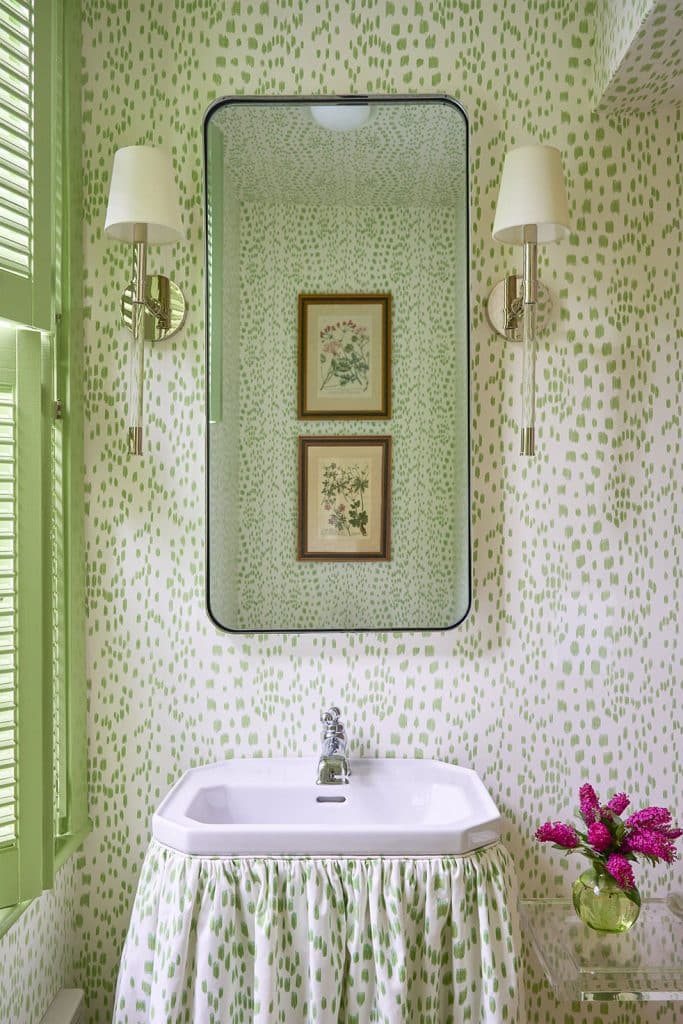 And these 11 beautiful interiors by Nina Liddle Design can't help but make us smile! We can't stop thinking about the gorgeous painted hardwood floors ... or the inviting guest room.