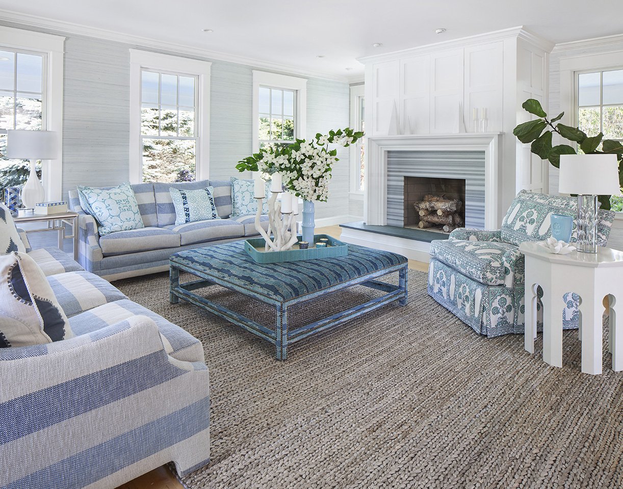 Refined yet laid-back, sophisticated yet welcoming, the coastal interior design ideas from Digs Design Company will make your home feel like a getaway. Located on Matunuck Beach, this oasis is the perfect inspiration to start our week!  Photography Greg Premru @gregpremru Stylist @karinlidbeck Arner Architecture  @arner_architect Builder Neill Brothers @neillbros