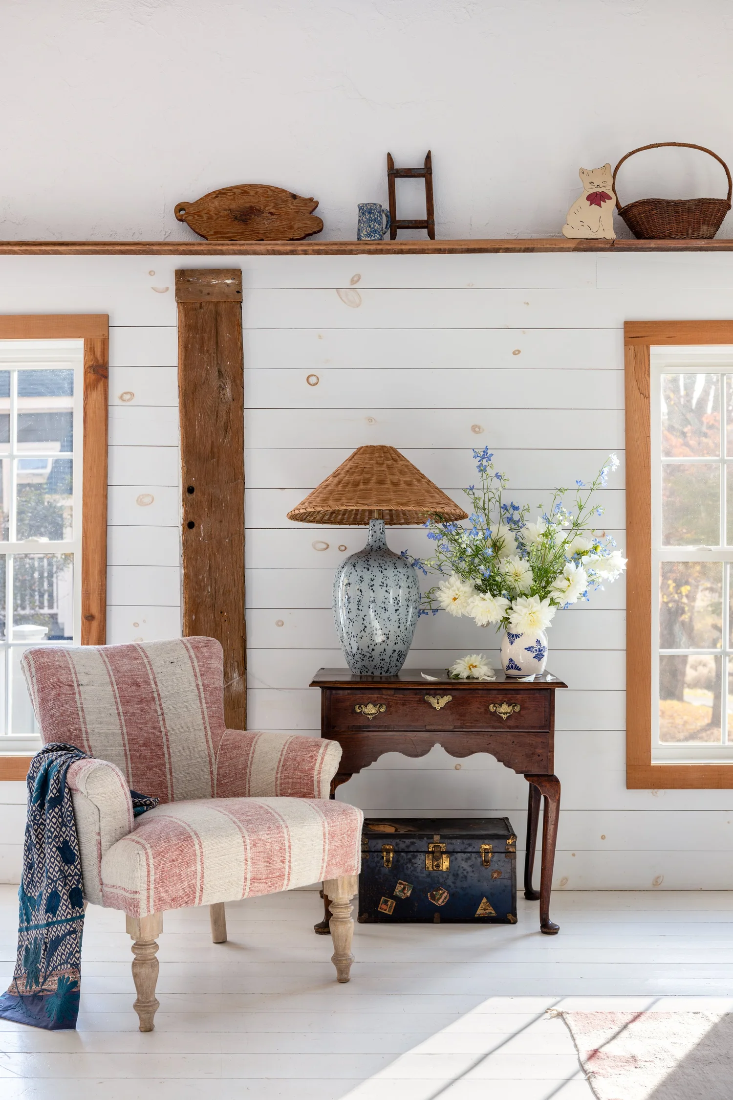 Discover 6 cozy home decor tips to make your home inviting. From simple decor updates to warm lighting ideas, create a space you’ll love! Ariel Okin Interior Design | Julie Leffell Photography - white shiplap with wood beams