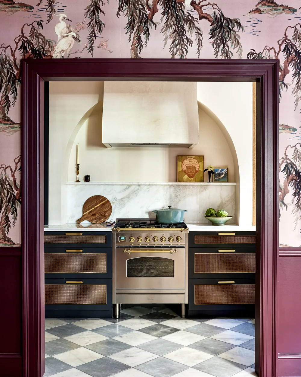 Photography: Stacy Zarin GoldbergLooking to update your kitchen this fall?  Look no further than the kitchen design ideas of Zoe Feldman. From light and bright to moody blues, we couldn't possibly pick a favorite kitchen. Are you planning any spruces to the heart of your home? If so, here's all the inspiration you need!