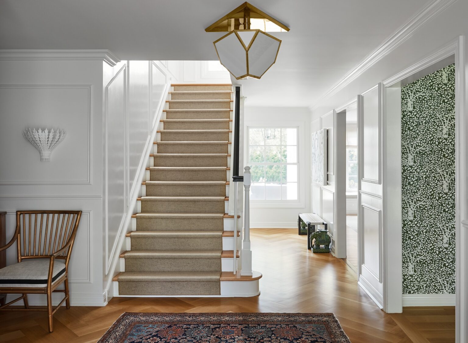 Alexandra Kaehler's stunning interior design ideas have us teeming with inspiration.  Take a look at her work, and you’ll see why we say her work is “In Good Taste!“PHOTOGRAPHER: AIMEE MAZZENGA STYLIST: CATE RAGAN