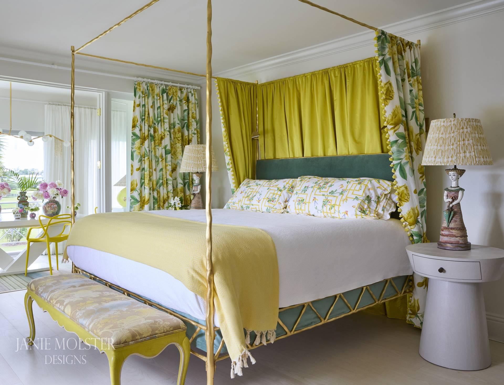  It’s Wednesday, and we’re needing a little color in our lives–and our homes! From food to flowers, art to dresses, everything is better with a splash of a favorite shade!?  Take a peek at these colorful home interiors in the Palm Beach getaway of the fabulously talented Janie Molster, and we think you’ll agree. Brantley Photography