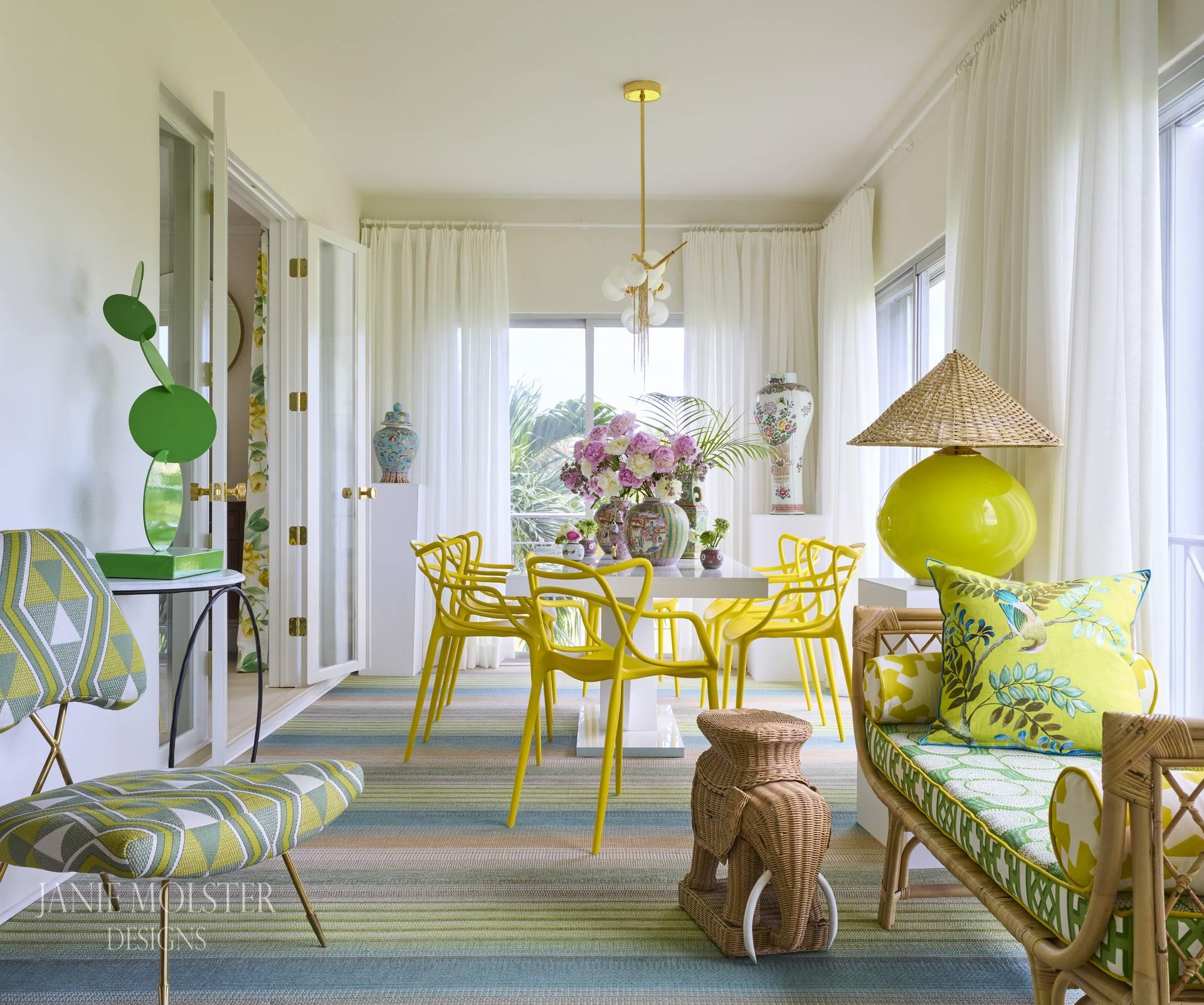  It’s Wednesday, and we’re needing a little color in our lives–and our homes! From food to flowers, art to dresses, everything is better with a splash of a favorite shade!?  Take a peek at these colorful home interiors in the Palm Beach getaway of the fabulously talented Janie Molster, and we think you’ll agree. Brantley Photography