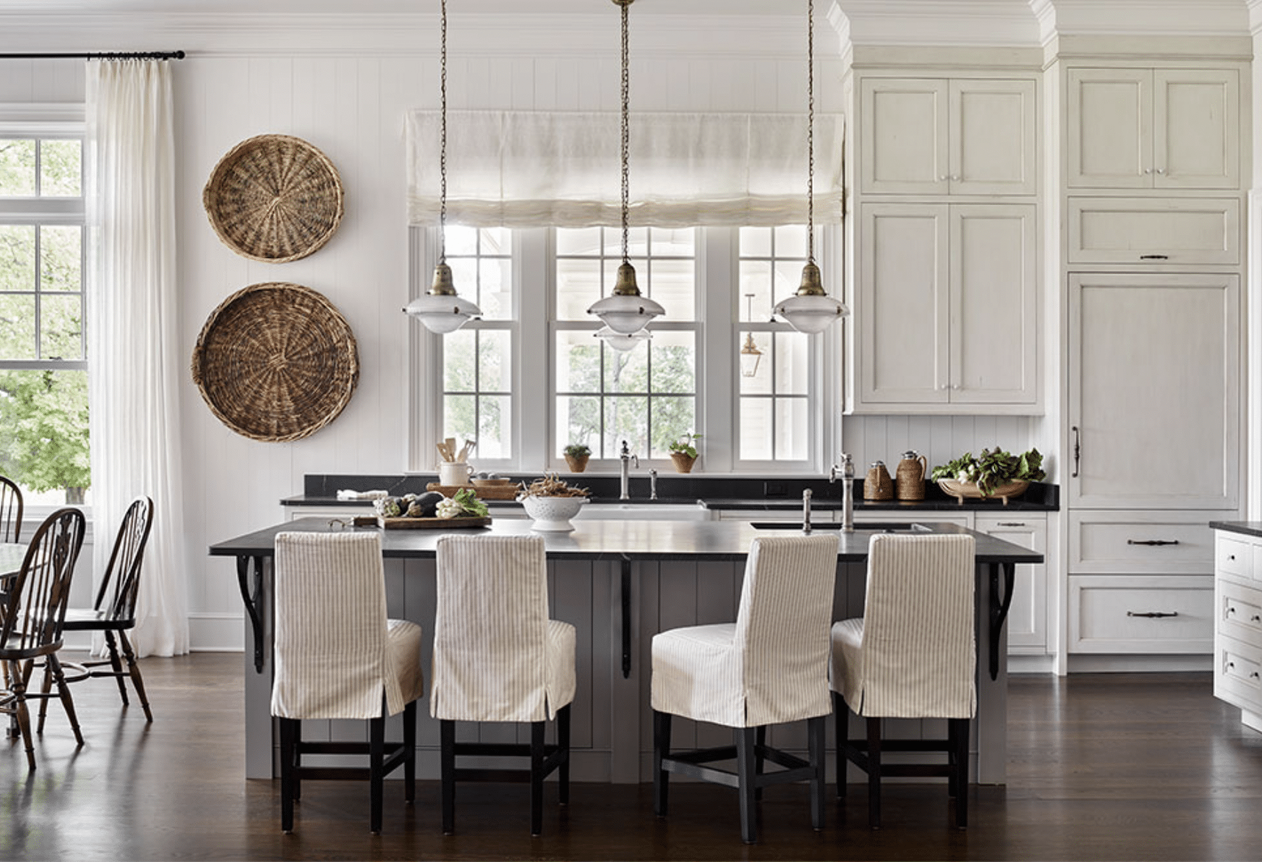 Timeless Charm: Tour a Classic Farmhouse