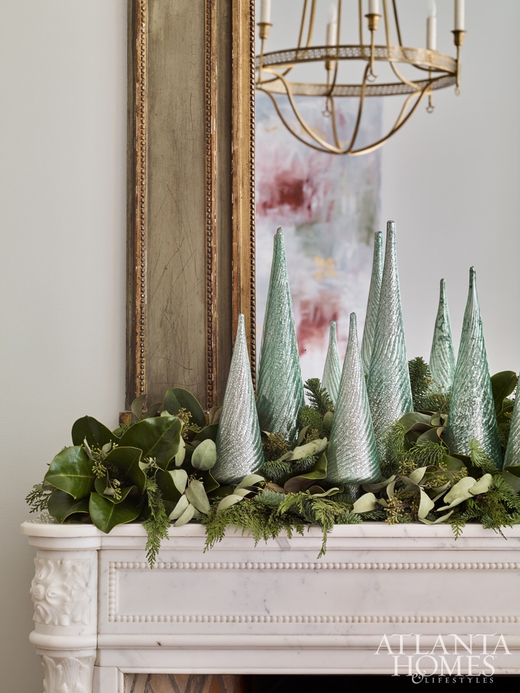 We can hardly believe how incredibly close we are getting to Christmas. Is it beginning to look like it at your house? Today, we are talking all about Christmas mantel ideas to inspire your own mantel decor. Atlanta Homes & Lifestyles | D. Stanley Dixon Architect | Lynne T. Rankin Design | Emily Followill Photography