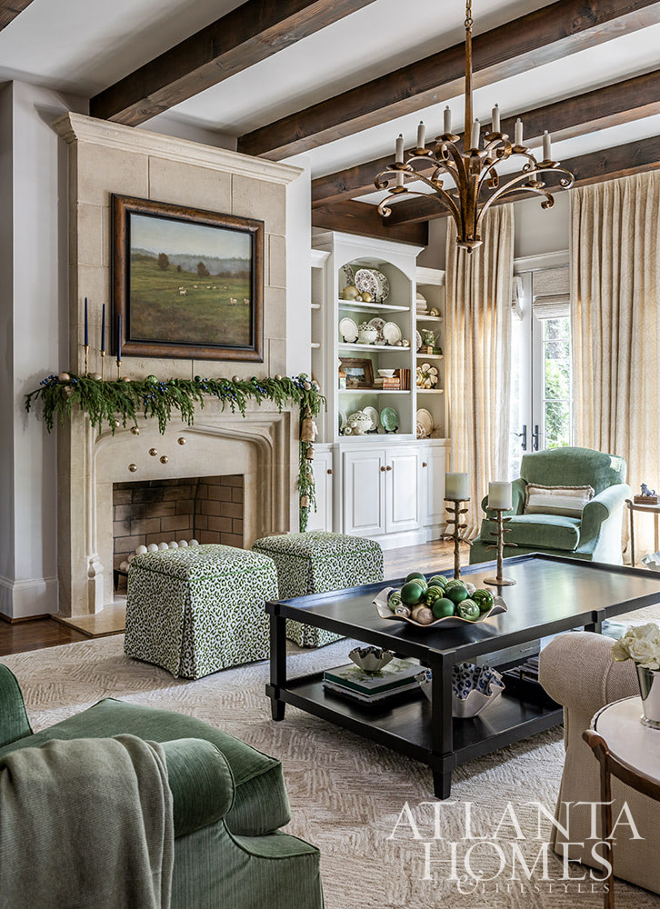 We can hardly believe how incredibly close we are getting to Christmas. Is it beginning to look like it at your house? Today, we are talking all about Christmas mantel ideas to inspire your own mantel decor. Source: Atlanta Homes & Lifestyles | Interior Design: Lauren Davenport, Davenport Designs |  Contractor:Matthew Morris, M.T. Morris Construction | Jeff Herr Photography