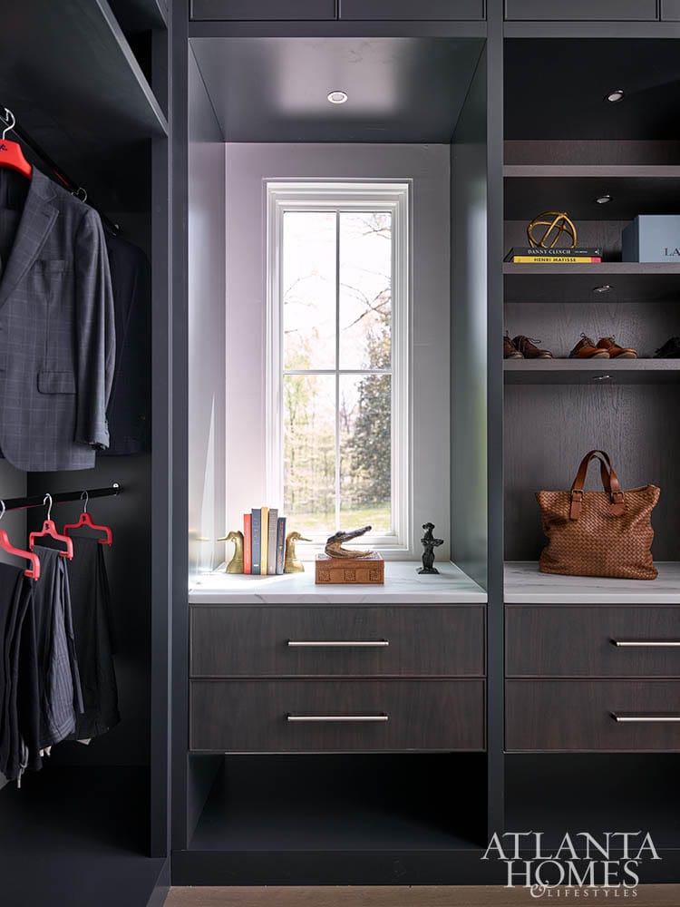 If you’re already looking ahead to the new year, you’ll absolutely love this beautiful closet organization inspiration from Atlanta Homes & Lifestyles.Atlanta Homes & Lifestyles | Jena Salmon Designs| David Christensen Photography