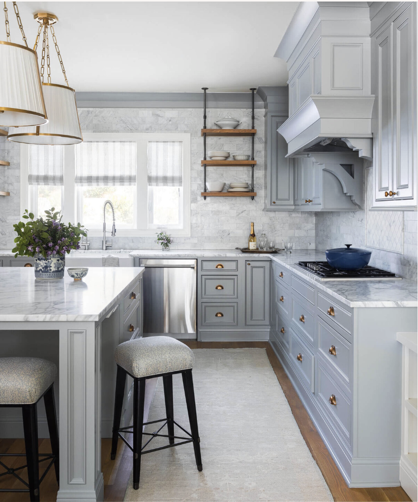 We are so excited to share the beautiful interiors of Marianne Simon Design. From colorful kitchens to details that wow, we love every space.