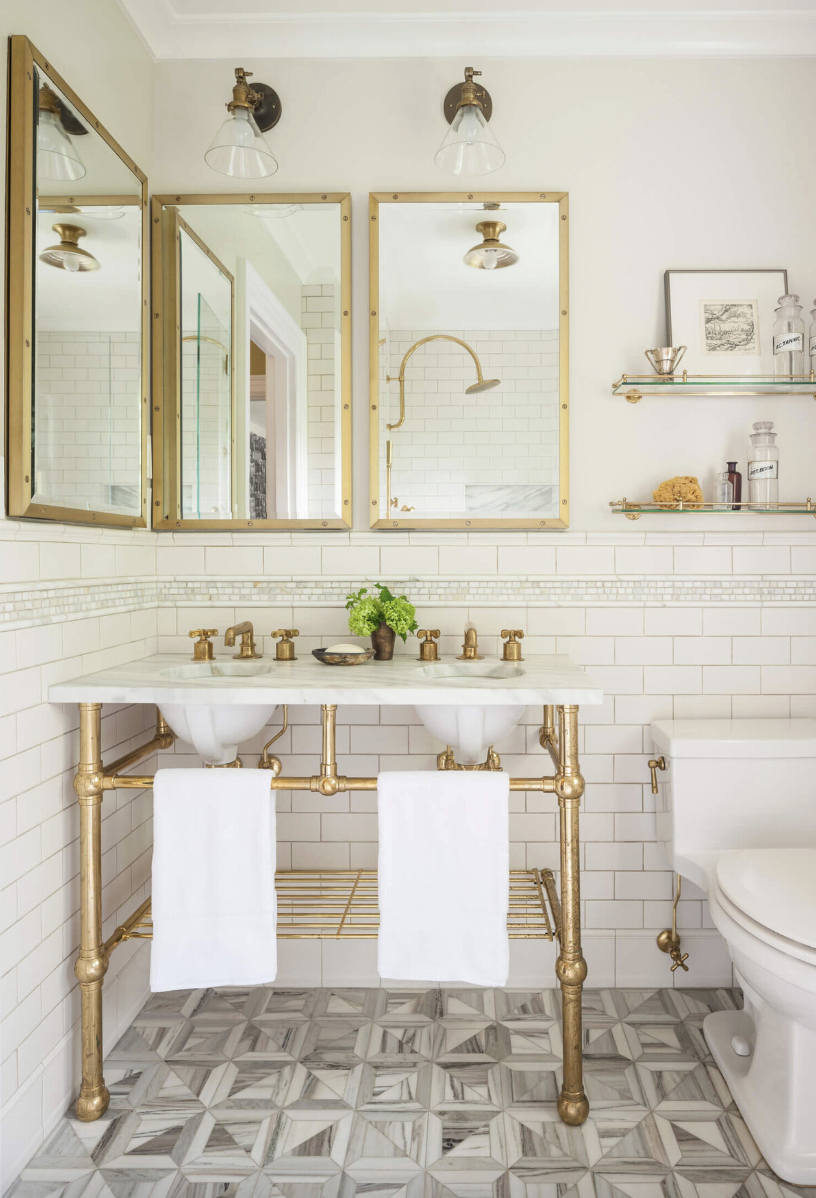 We are so excited to share the beautiful interiors of Marianne Simon Design. From colorful kitchens to details that wow, we love every space.