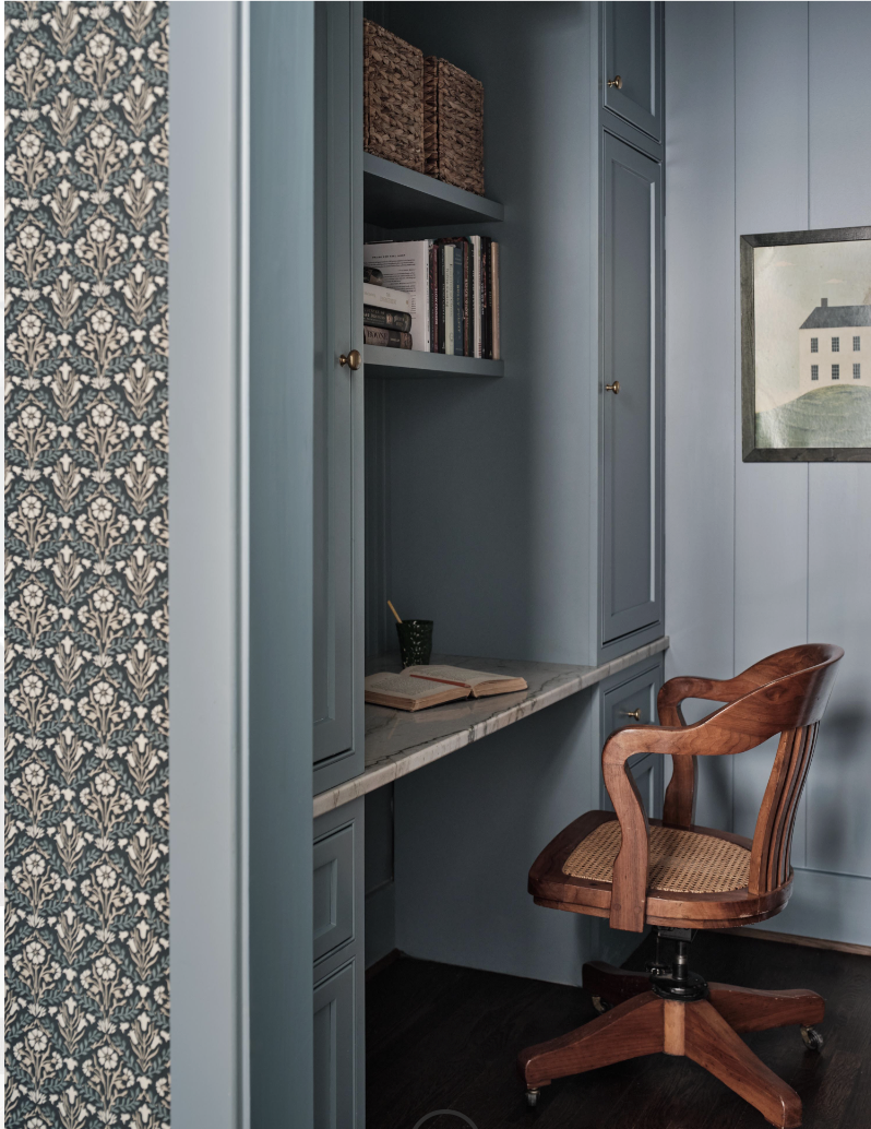  Sabbe Interior design | Joseph Bradshaw Photography - the perfect nook for organizing your day and paying bills