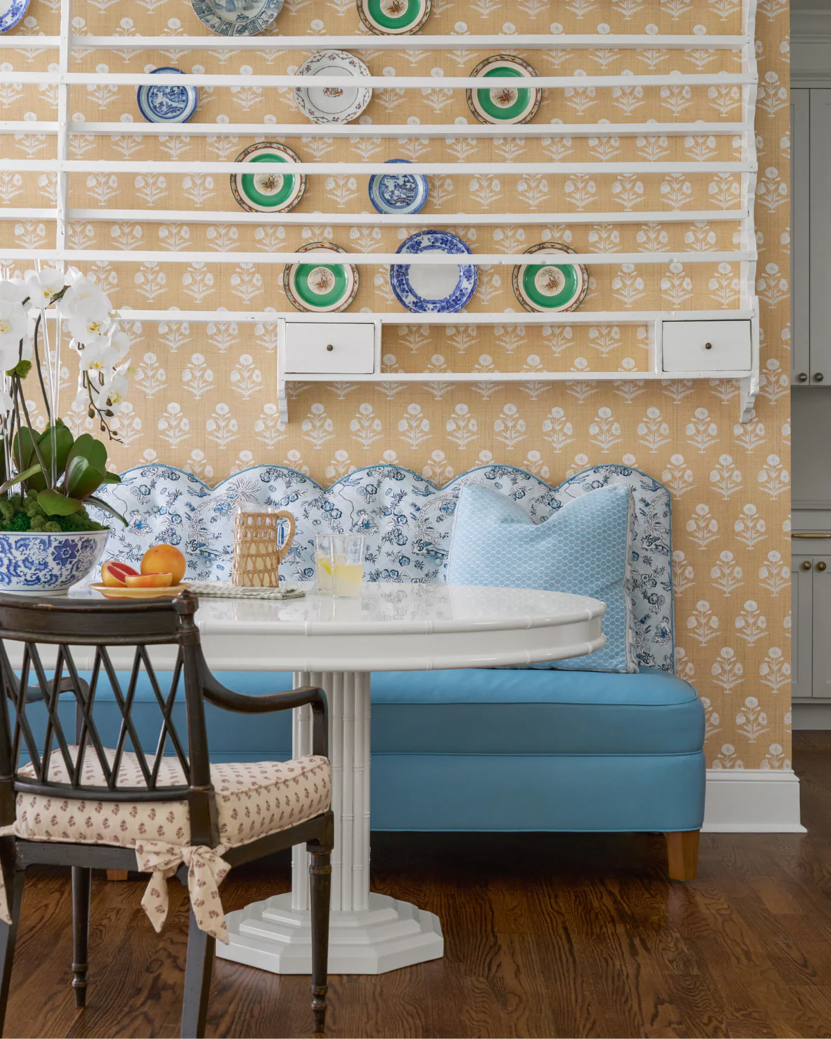 We hope you are having a fabulous day. We are so excited to share this gorgeous home designed by Dunbar Road Design with inspiring interior design ideas for your own home. Full of charm and character, it's the perfect place for entertaining or for family relaxation. Nathan Schroder Photography - love a scalloped banquette and plate rack