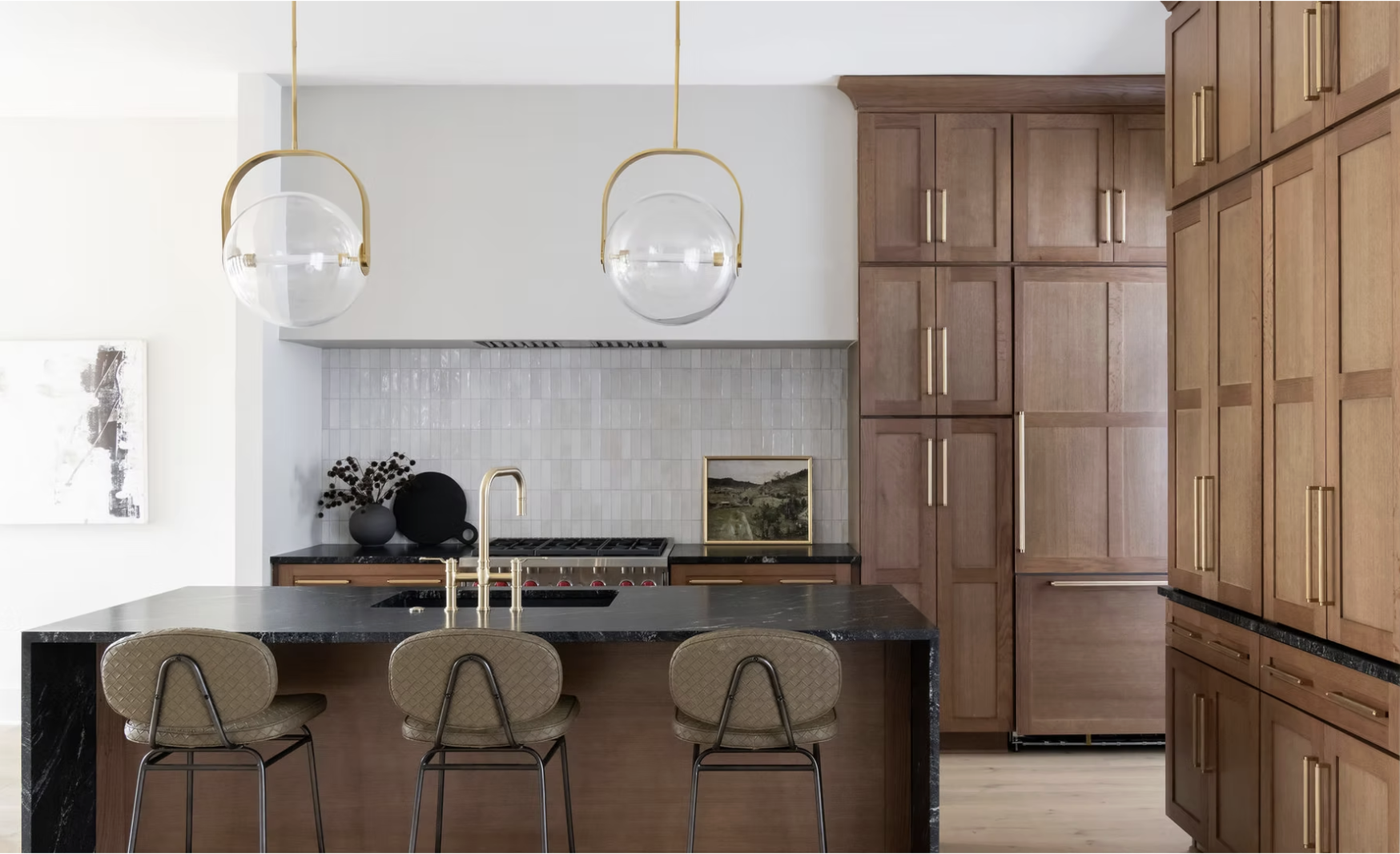 Clean Interior Design Ideas for a Calm and Inviting Home