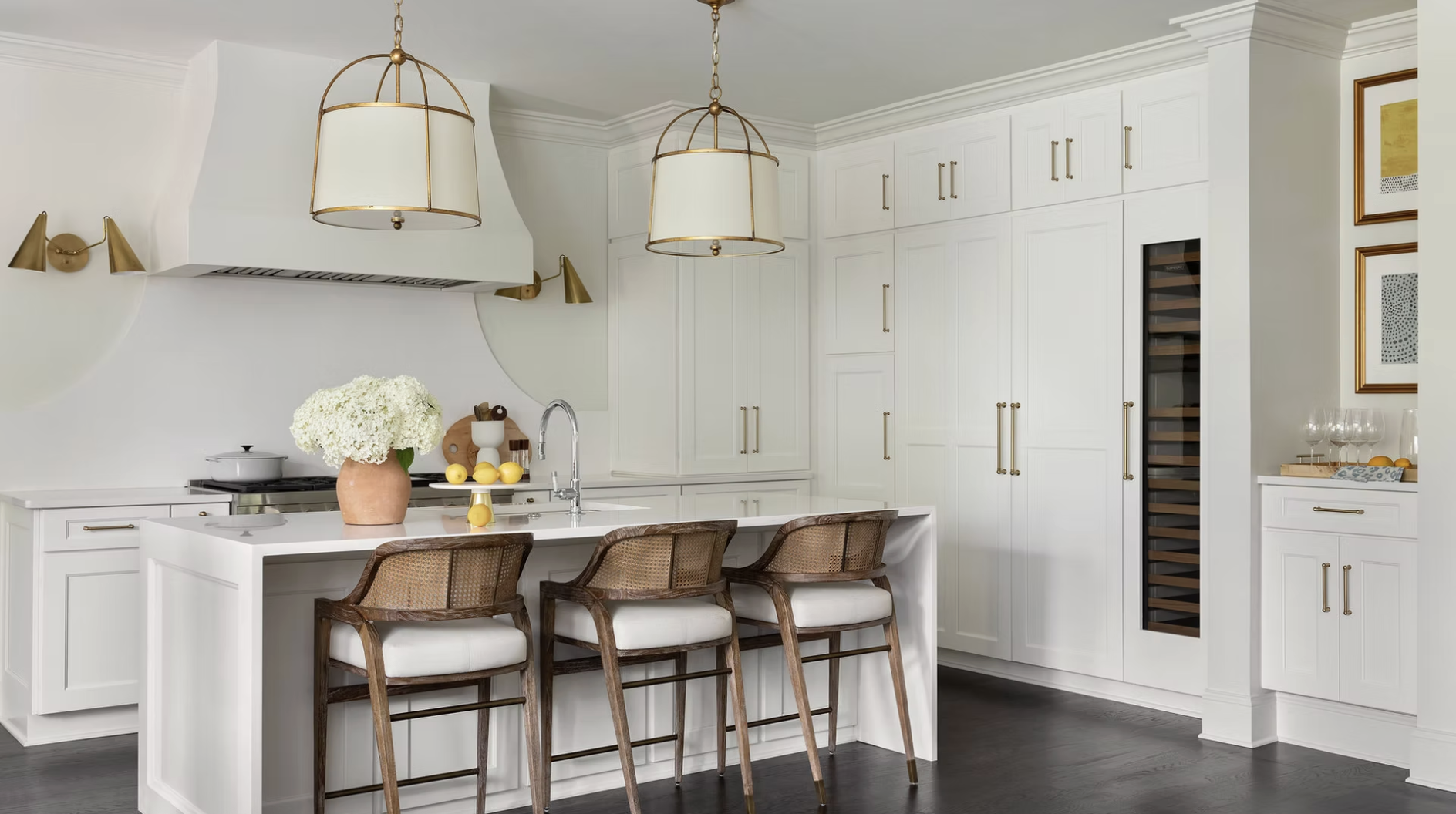 Chic, clean interior design ideas with just the right amount of personality are hallmarks of this talented designer’s style. Take a break, take a peek, and let us know which space of Cerminara Designs is your favorite! Gorgeous white kitchen with cane back stools -Photo: @carolinesharpnack