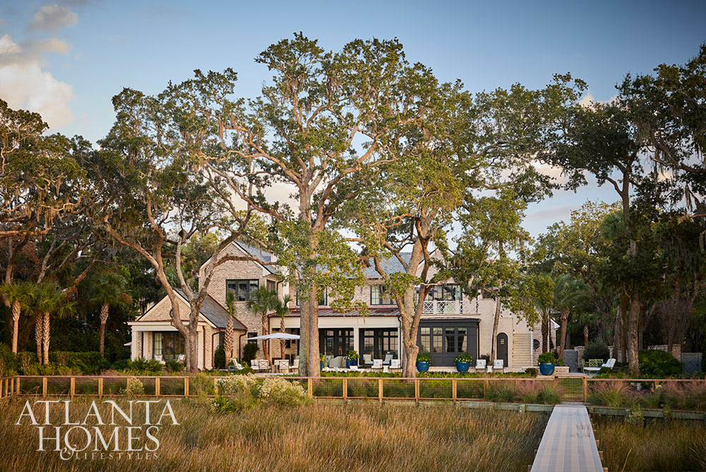 Heather Dewberry, one of our favorite designers,  Architect Josh Youngner,  Builder Matthew McHale, Ramsey McHale, and Landscape Architect Sea Island Landscape, and Stylist Jimmie Henslee in this months Atlanta Home & Lifestyle, make designing a coastal oasis look effortless, as evidenced by this gorgeous Sea Island Home. 