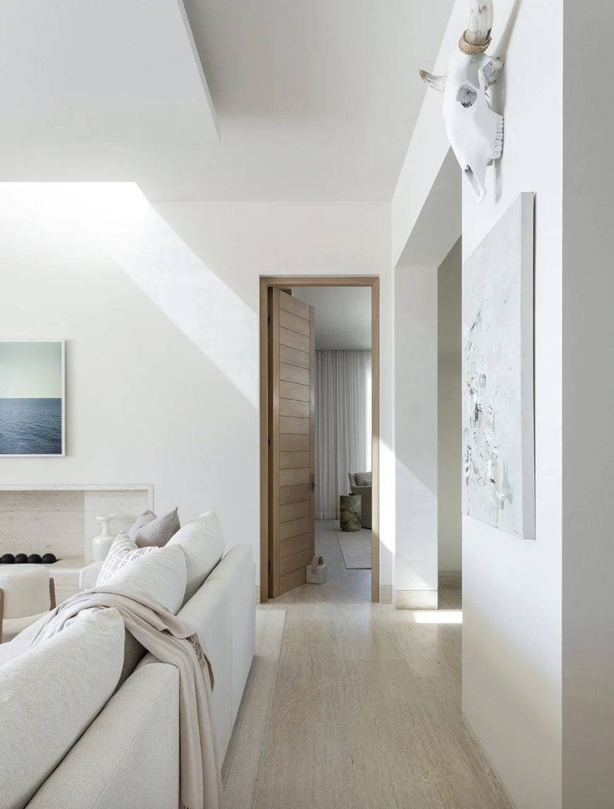 That’s the enchanting essence permeating every corner of this stunning Cabo vacation home designed by A. Wooten Interiors.   Photography: Heidi Harris 